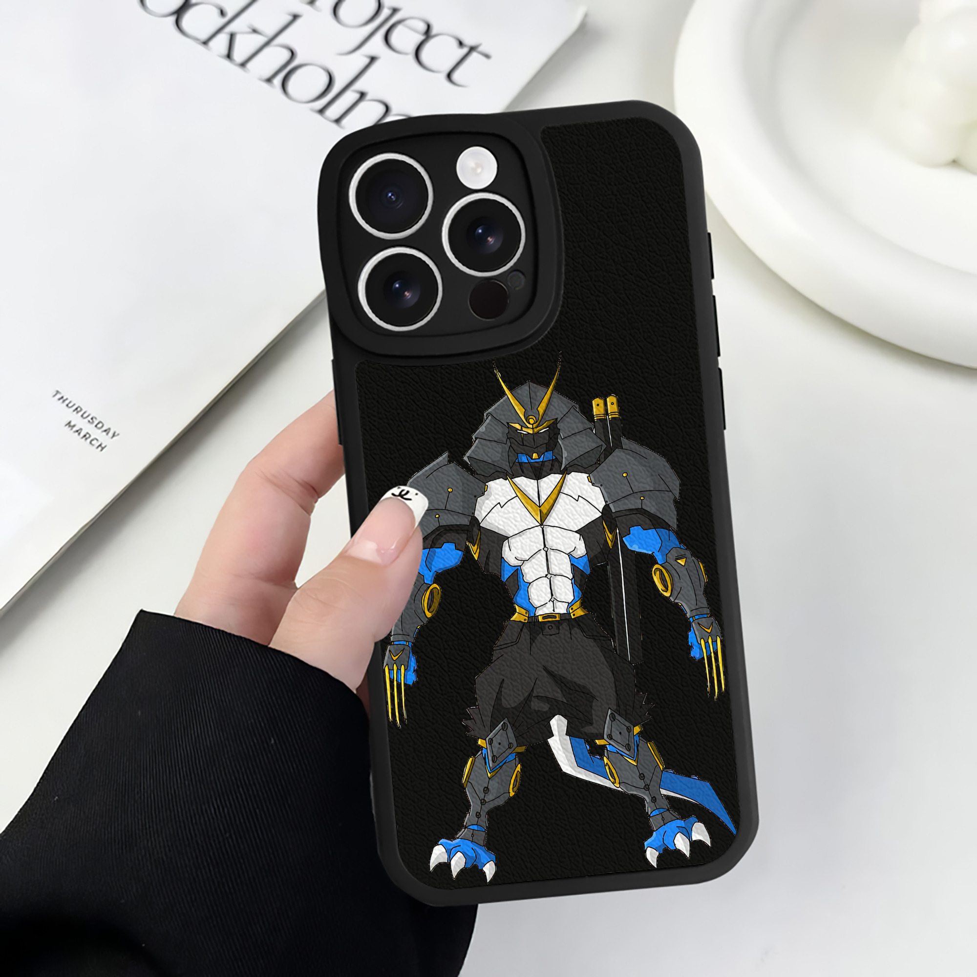 （画像用） Digimon デジタルモンスター/デジモン 【iPhone 16シリーズ対応】シリコンスマホケース（レザー調） 材質：シリコン
